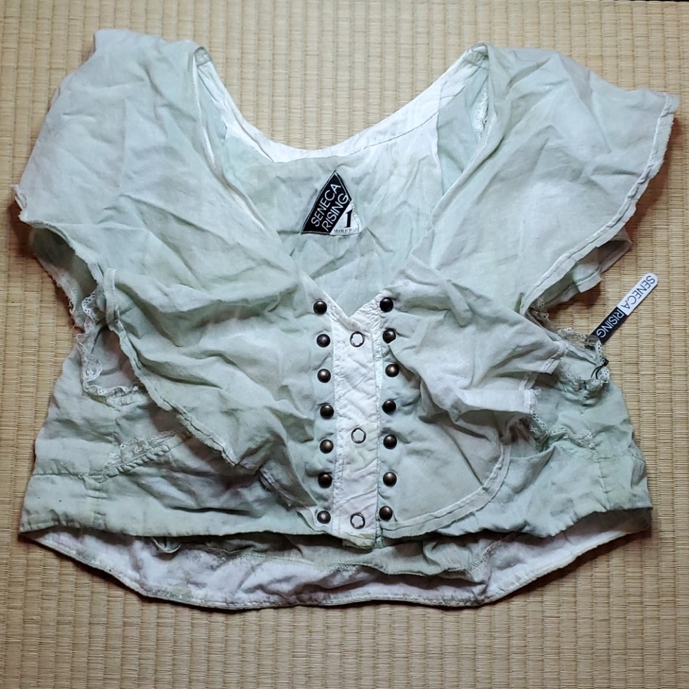 Seneca Rising Snap Front V-Neck Peasant Top